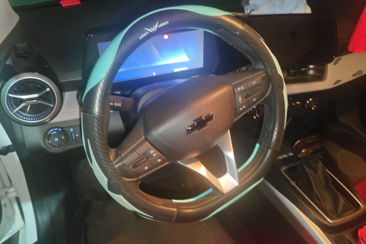 雪佛兰 科鲁泽 2023款 1.5L 双离合悦享版中控内饰13