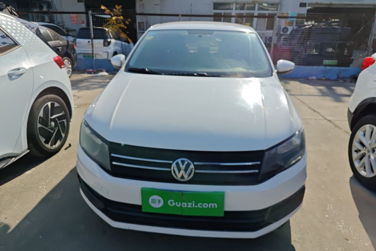 大众 桑塔纳 2017款 浩纳 1.6L 自动风尚版车身外观2