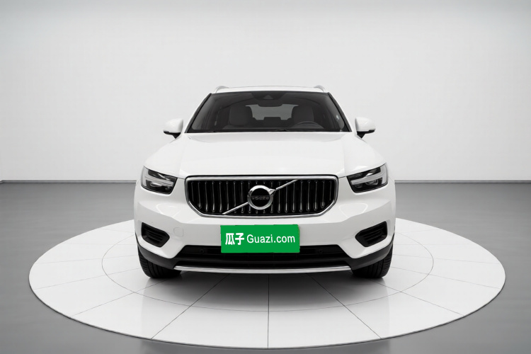 沃尔沃XC40 2020款 T3 智远豪华版车身外观2