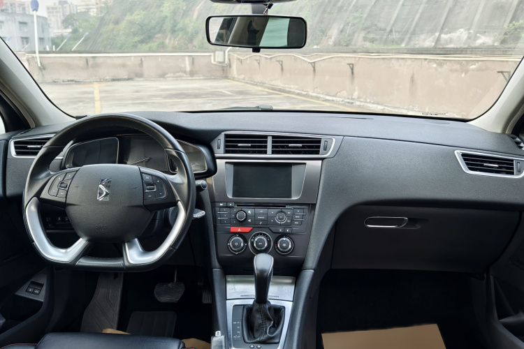 DS 5LS 2016款 1.6T 风尚版THP160中控内饰7001