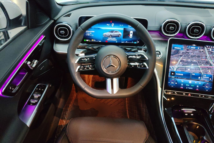 奔驰C级 2023款 改款二 C 260 L 运动版中控内饰13