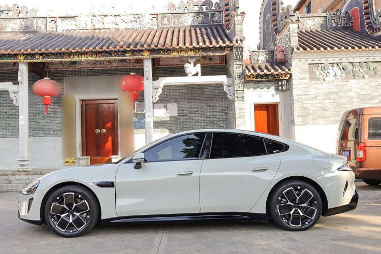 小米汽车 小米SU7 2024款 后驱长续航智驾版车身外观6004