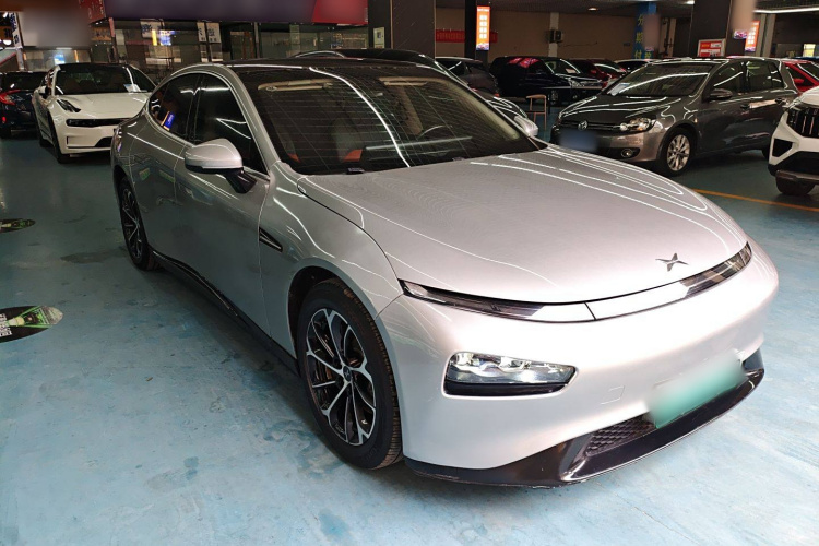 小鹏P7 2022款 480N+车身外观6002