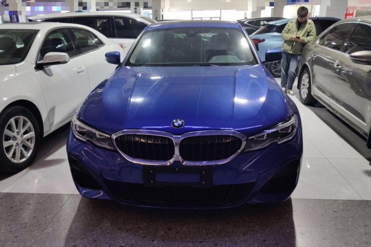 宝马3系 2021款 325Li M运动套装车身外观2