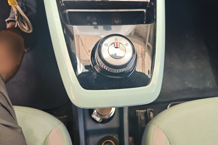 东风纳米 纳米BOX 2022款 轻风版 201KM 闪电型局部细节18