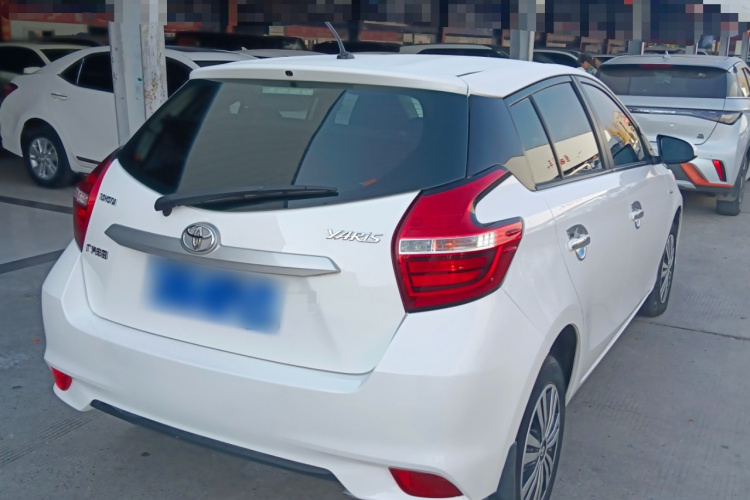 丰田 YARiS L 致炫 2016款 改款 1.5E CVT魅动版车身外观7