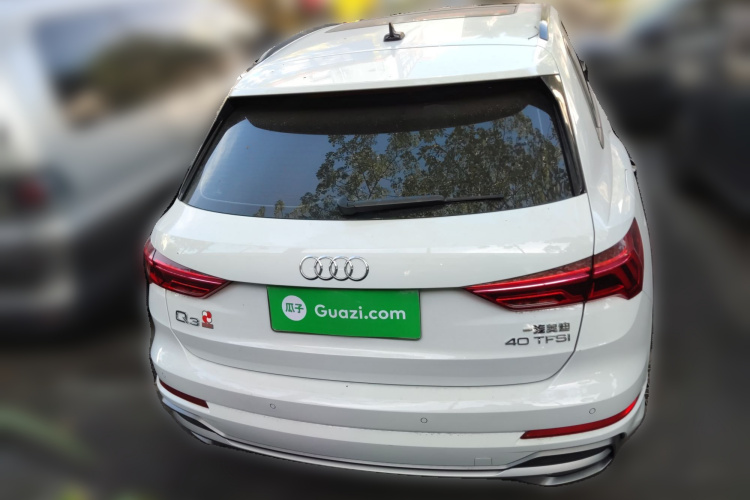 奥迪Q3 2022款 35 TFSI 进取动感型车身外观6