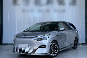 小鹏X9 2025款 702四驱高性能 Max