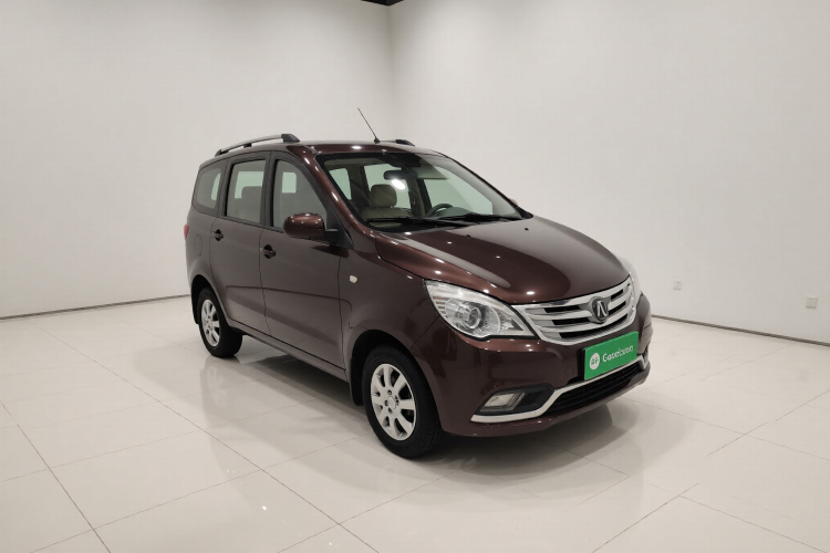 北汽威旺M30 2017款 1.5L M30S 标准型DAM15DL车身外观3