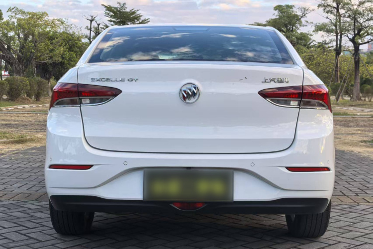 别克 英朗 2021款 改款 典范 1.5L 自动精英型车身外观6002