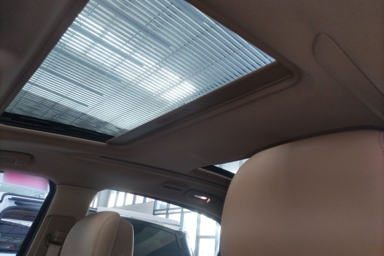 别克GL8 2017款 ES 28T 豪华型 国V中控内饰22