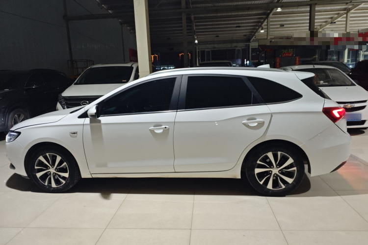 别克 阅朗 2019款 18T 自动互联精英型 国VI车身外观4