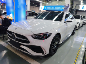 奔驰C级 2022款 改款 C 260 L 运动版