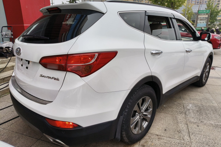 现代 胜达 2013款 2.0T 自动两驱时尚型车身外观7