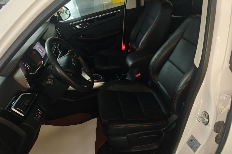 众泰 大迈X5 2015款 1.5T CVT知县型 国V局部细节19