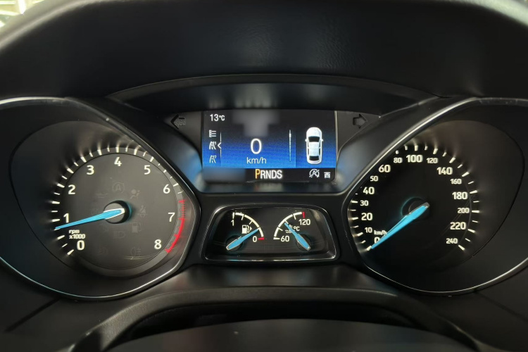 福特 福克斯 2018款 两厢经典 EcoBoost 180 自动精英型中控内饰7003