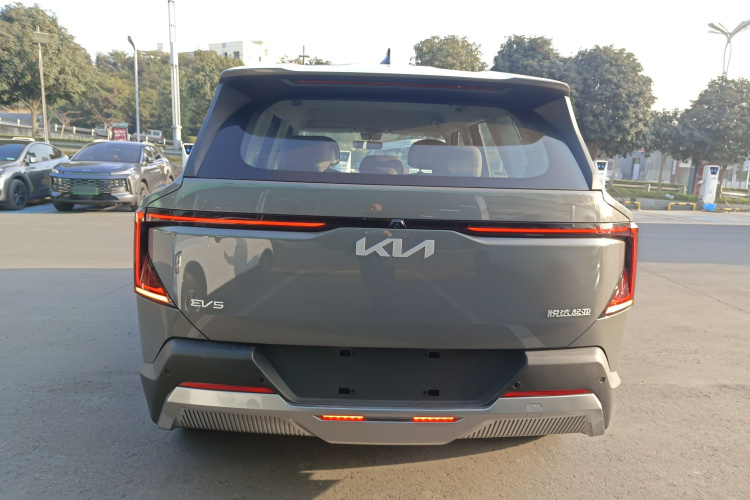 起亚EV5 2024款 530 Light车身外观6004