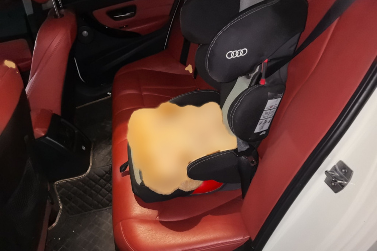 宝马3系 2015款 328i 运动设计套装中控内饰7004