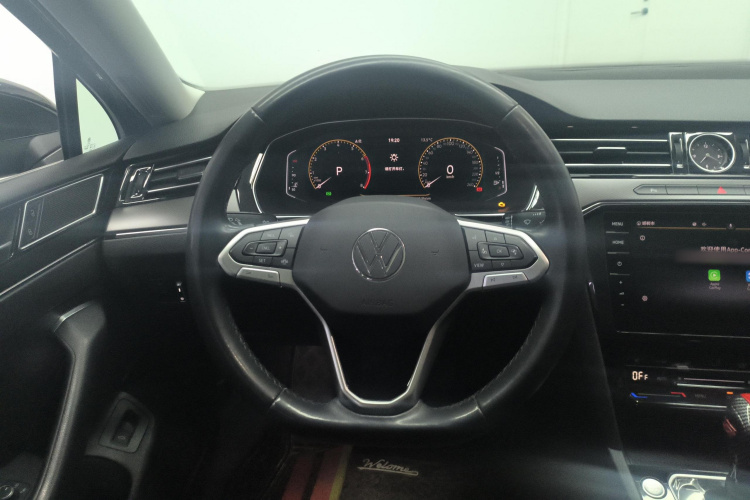 大众 迈腾 2020款 330TSI DSG 豪华型中控内饰13