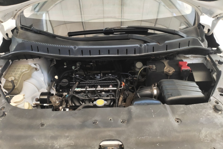 东风风行 景逸X5 2016款 1.6L 手动豪华型机舱底盘24