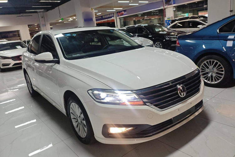 大众 朗逸 2019款 1.5L 自动舒适版 国VI车身外观3