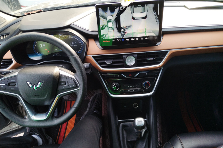 五菱汽车 五菱宏光S3 2018款 1.5T 手动豪华型 国V中控内饰7002