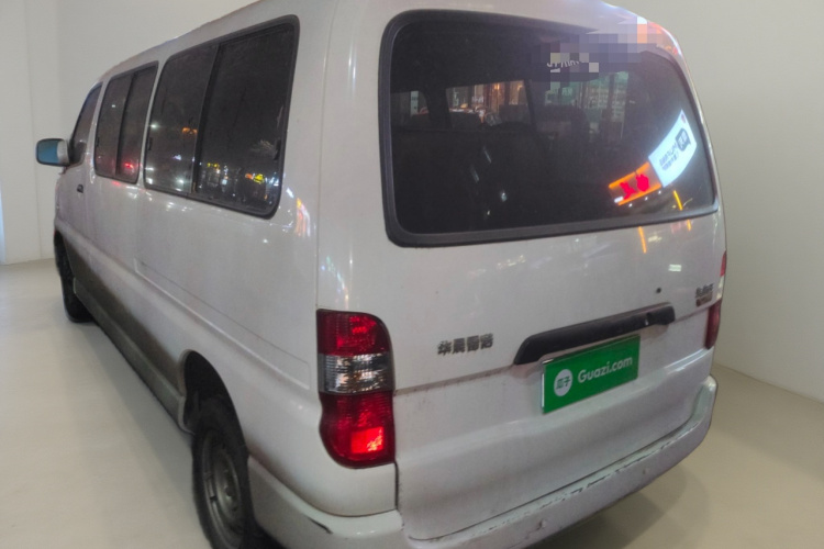 金杯海狮王 2021款 2.0L城运王系列捷运型标准顶6座1TZS车身外观5