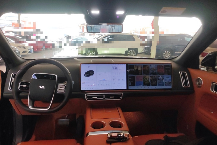 理想汽车 理想L9 2025款 Pro 智能焕新版中控内饰12