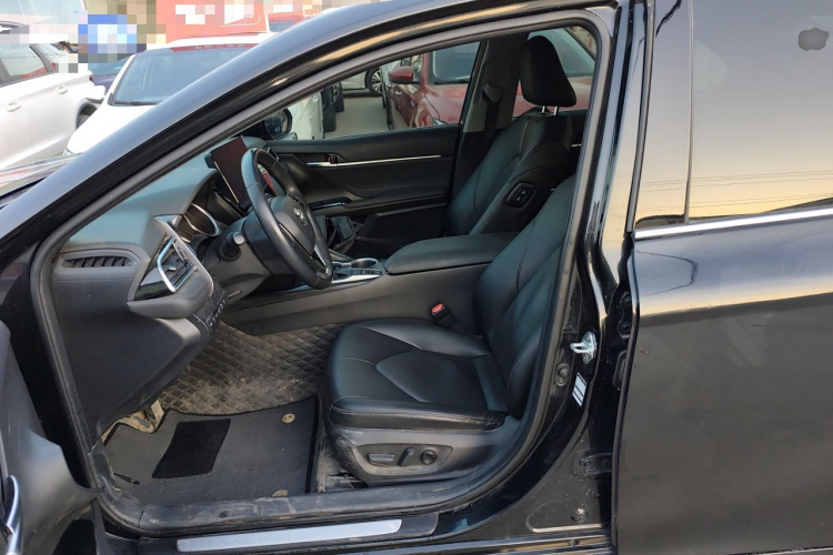 丰田 凯美瑞 2021款 2.0G 豪华版局部细节19