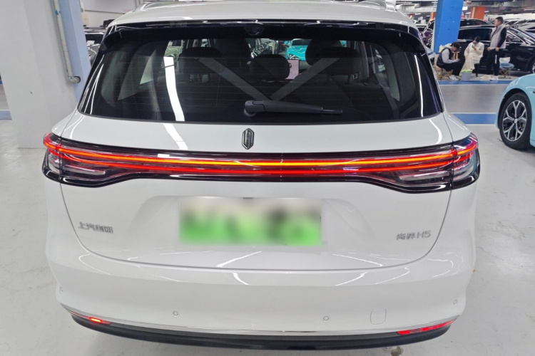 鸿蒙智行 尚界H5 2025款 增程 Max车身外观6004