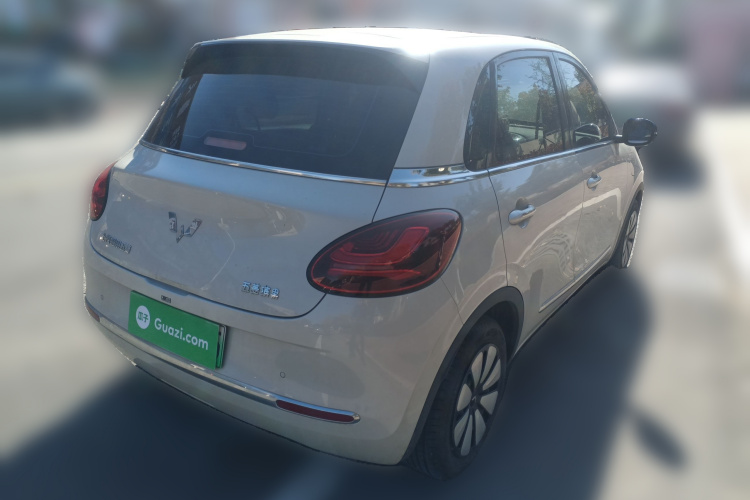 五菱汽车 五菱缤果 2023款 203km 舒享款车身外观6005