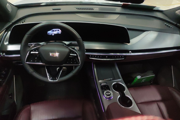 凯迪拉克XT5 2025款 2.0T 铂金型中控内饰7002