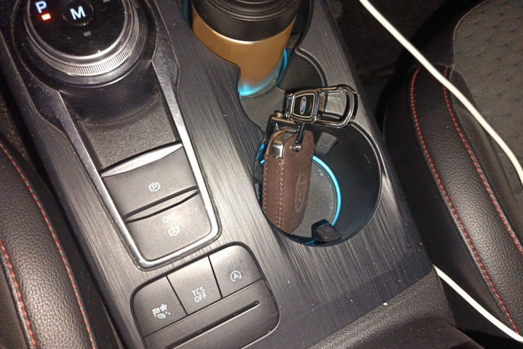 福特 福克斯 2020款 三厢 EcoBoost 180 自动ST Line中控内饰7001