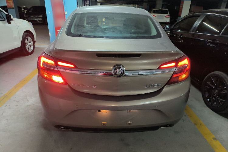 别克 君威 2015款 1.6T 领先技术型车身外观6004