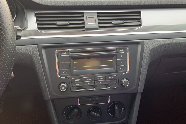 大众 宝来 2016款 1.6L 手动时尚型局部细节16