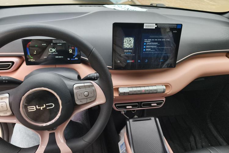 比亚迪 海鸥 2025款 305km 活力版中控内饰7003