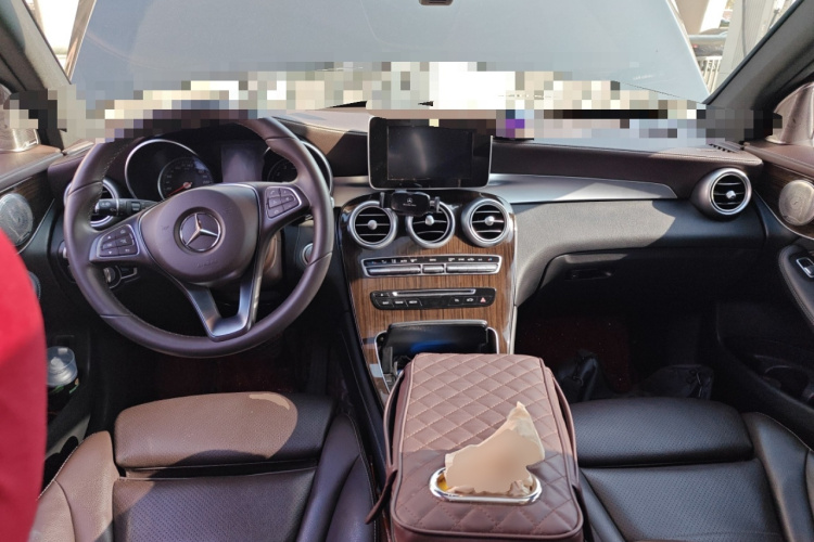 奔驰GLC 2019款 改款 GLC 260 L 4MATIC 豪华型中控内饰12