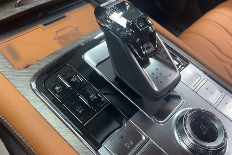 坦克500 2022款 3.0T 运动版 造境型 5座局部细节18