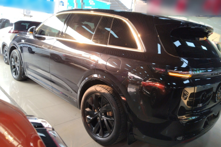 理想汽车 理想L7 2023款 Pro车身外观4