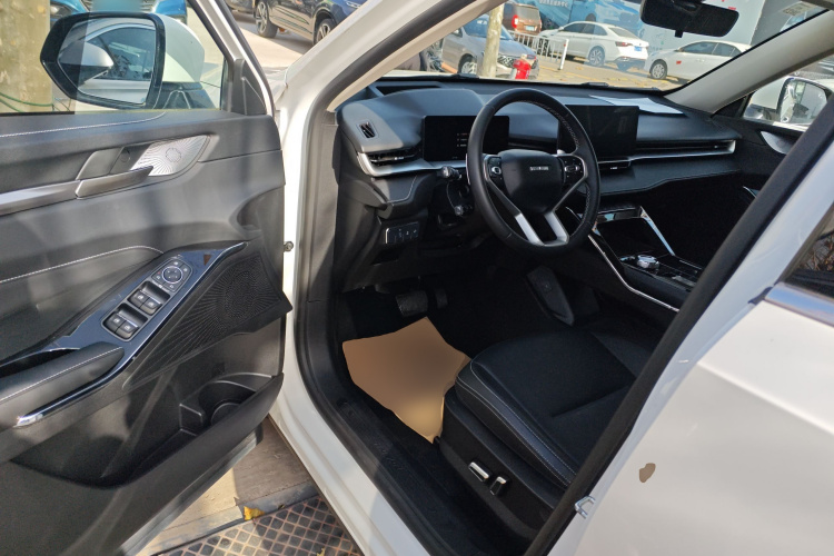 哈弗H6 2021款 第三代 1.5T 自动两驱Max中控内饰7003