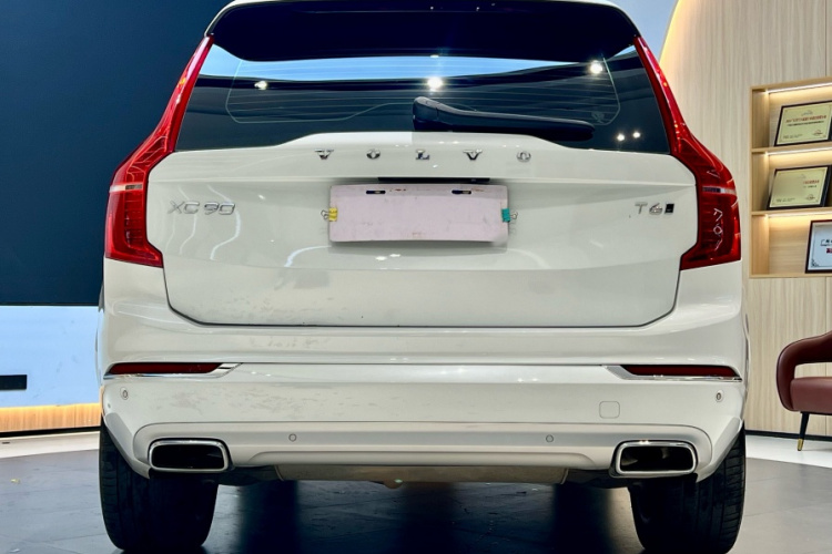 沃尔沃XC90 2019款 T6 智逸版 7座 国VI车身外观6005