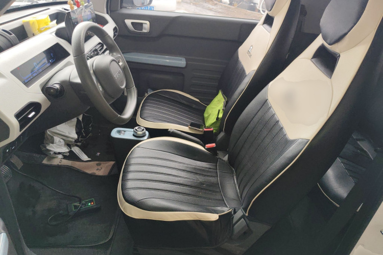 吉利银河 2024款 熊猫mini 200km 耐力熊中控内饰19