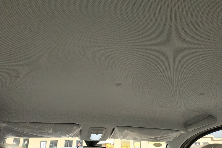 五菱汽车 宏光MINIEV 2025款 四门版 进阶款中控内饰22