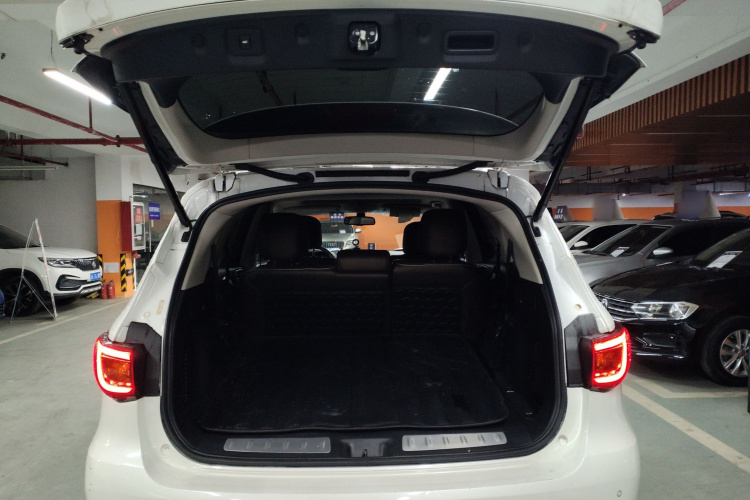 英菲尼迪QX60(进口) 2016款 2.5 S/C Hybrid 两驱卓越版 国V机舱底盘23