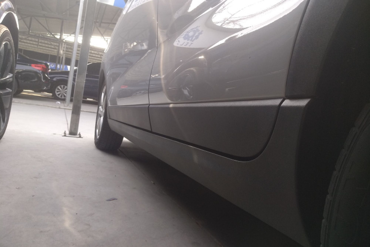 零跑汽车 零跑T03 2022款 星钻版局部细节9002