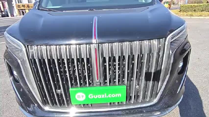 红旗HQ9 2023款 2.0T 智联旗享版实拍1