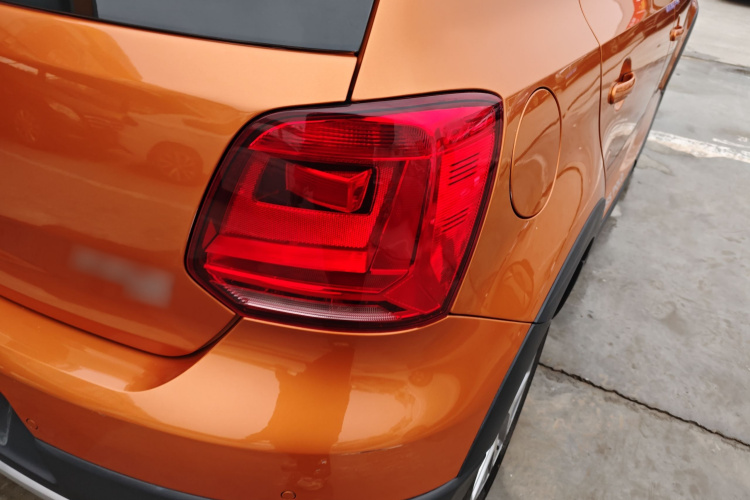 大众 2016款 1.6L Cross Polo 自动车身外观9