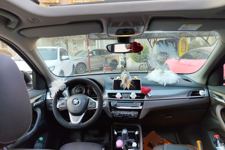 宝马X1 2019款 xDrive20Li 尊享型中控内饰12