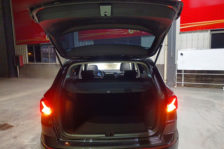 捷达VS7 2024款 280TSI 自动荣耀版机舱底盘23