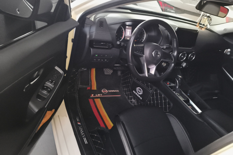 日产 轩逸 2022款 1.6L XL CVT悦享版中控内饰20